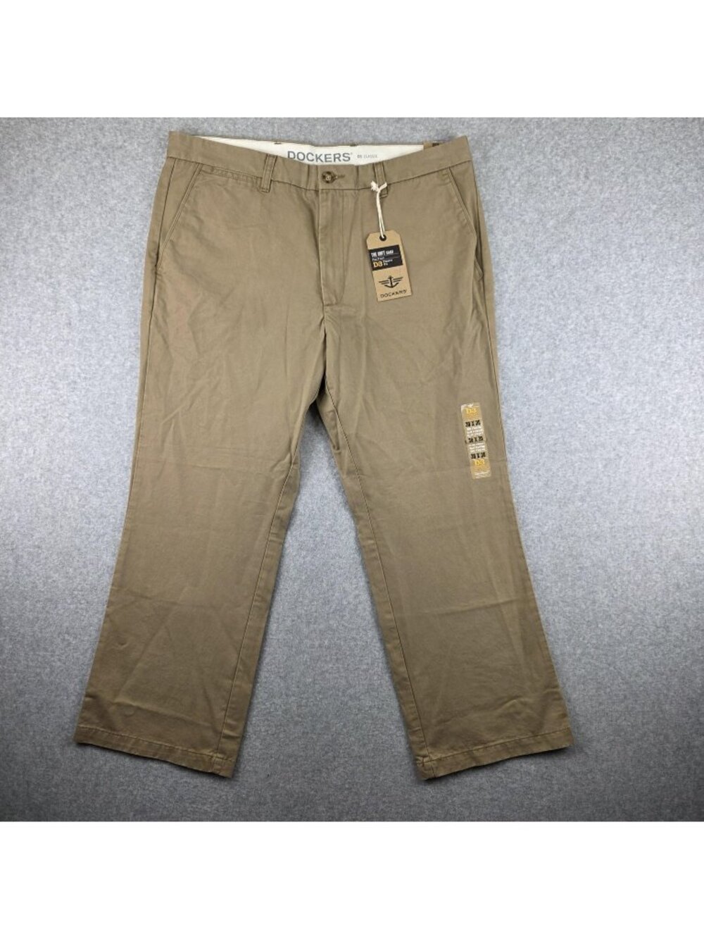 Dockers D3 Classic Pants Mens 38x30 Beige Khaki Straight Fit Chino NWT